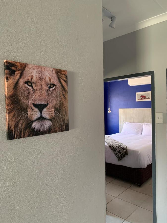 Rhino House With 3 Bedrooms Next To Pilanesberg And Sun City Mogwase ภายนอก รูปภาพ